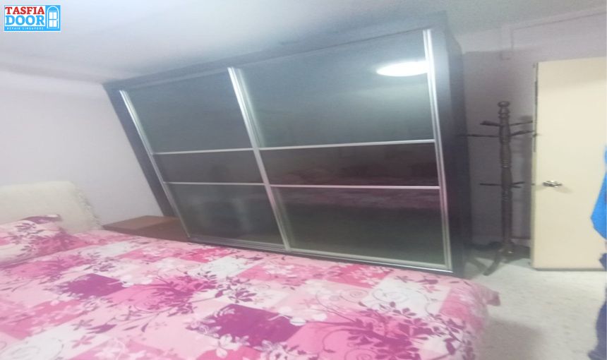 Admin/Blog/Details/glass wardrope.jpg